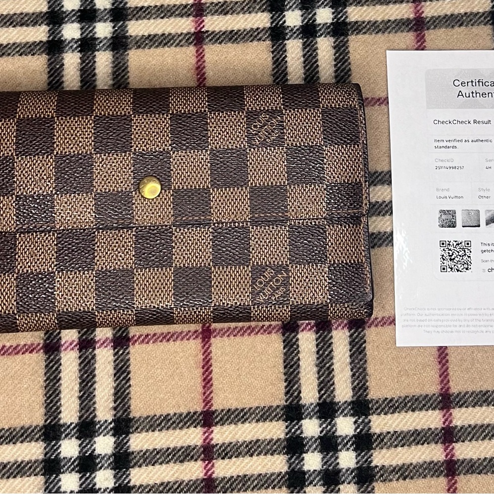 Louis Vuitton Damier Ebene wallet W/COA